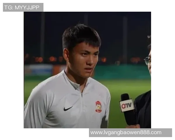 李昊：新疆足球明星的崛起与梦想追逐之路